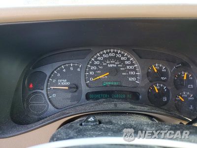 Zdjęcie 9 z 12 samochodu: 2004 GMC YUKON XL K1500 VIN:3GKFK16ZX4G175524 - miniatura