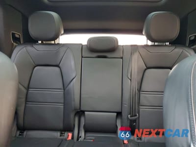 Zdjęcie 10 z 13 samochodu: 2019 PORSCHE CAYENNE SE HYBRID VIN:WP1AE2AY4KDA50934 - miniatura