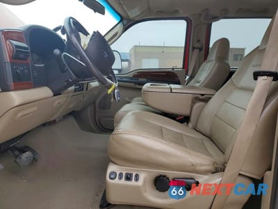 Zdjęcie 7 z 12 samochodu: 2006 FORD F250 SUPER DUTY VIN:1FTSW21P16EB74833 - miniatura