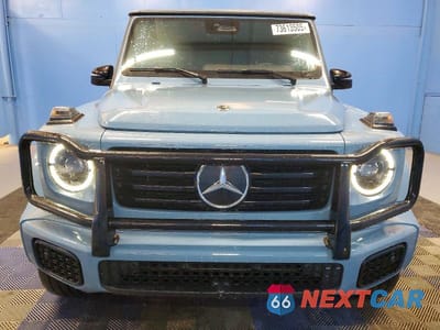 Piąte zdjęcie samochodu w środku: 2025 MERCEDES-BENZ G 550 VIN:W1NWH1AB8SX003000 - miniatura