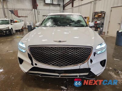 Piąte zdjęcie samochodu w środku: 2025 GENESIS GV70 2.5T STANDARD VIN:KMUMADTB7SU211157 - miniatura
