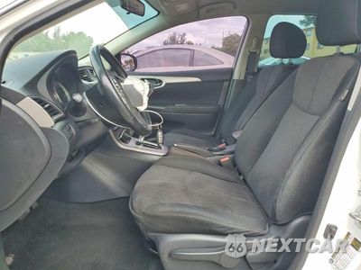 Zdjęcie 7 z 11 samochodu: 2015 NISSAN SENTRA S VIN:3N1AB7AP8FL637705 - miniatura