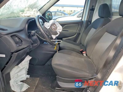 Zdjęcie 7 z 12 samochodu: 2019 RAM PROMASTER CITY4DR SLT PASSENGER WAGON VIN:ZFBHRFBBXK6M14366 - miniatura