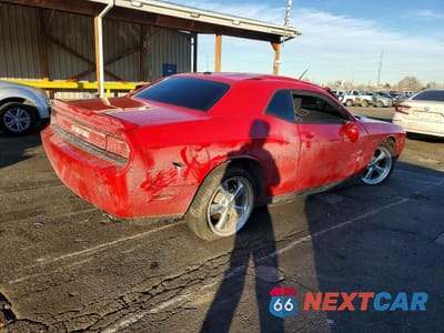 Trzecie zdjęcie samochodu z tyłu: 2013 DODGE CHALLENGER VIN:2C3CDYBT6DH586023 - miniatura