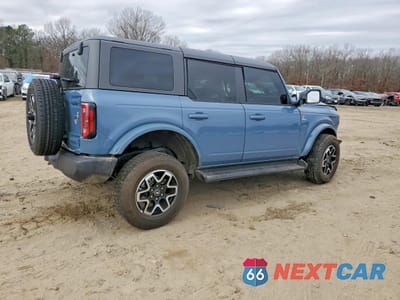 Trzecie zdjęcie samochodu z tyłu: 2025 FORD BRONCO OUTER BANKS VIN:1FMDE8BH0SLB28286 - miniatura