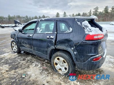 Drugie zdjęcie samochodu z przodu: 2017 JEEP CHEROKEE SPORT VIN:1C4PJMAS0HD220911 - miniatura
