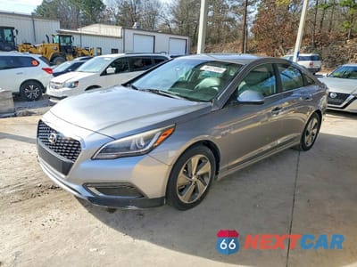 2016 HYUNDAI SONATA HYBRID KMHE34L18GA014429 - główne zdjęcie licytacji z USA - miniatura