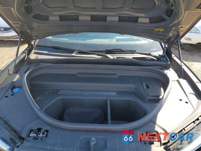 Zdjęcie 11 z 11 samochodu: 2025 AUDI Q6 E-TRON PRESTIGE VIN:WA134BGF6SA004200 - miniatura