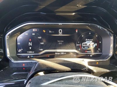 Zdjęcie 9 z 12 samochodu: 2025 GMC SIERRA K2500 SLT VIN:1GT4UNEY0SF255006 - miniatura