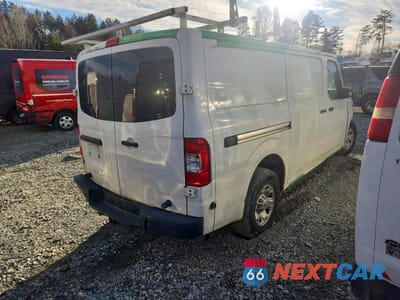 Trzecie zdjęcie samochodu z tyłu: 2017 NISSAN NV 3500 HD SL VIN:1N6AF0KY0HN803456 - miniatura