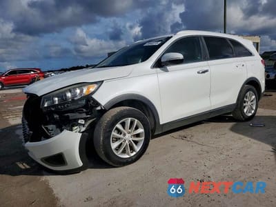 2017 KIA SORENTO LX 5XYPG4A36HG235745 - główne zdjęcie licytacji z USA - miniatura
