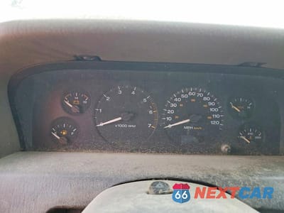Zdjęcie 9 z 13 samochodu: 2004 JEEP GRAND CHEROKEE LAREDO VIN:1J4GW48S24C350027 - miniatura