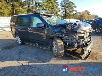 Czwarte zdjęcie samochodu z boku: 2023 CHEVROLET TAHOE C1500 HIGH COUNTRY VIN:1GNSCTKL3PR473252 - miniatura