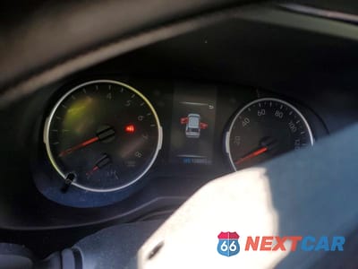 Zdjęcie 9 z 12 samochodu: 2022 TOYOTA RAV4 LE VIN:2T3F1RFV7NW276371 - miniatura