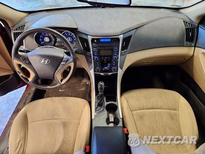 Zdjęcie 8 z 11 samochodu: 2012 HYUNDAI SONATA GLS VIN:5NPEB4AC6CH458116 - miniatura
