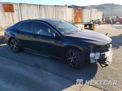 Czwarte zdjęcie samochodu z boku: 2019 TOYOTA CAMRY L VIN:4T1B11HK9KU734970 - miniatura