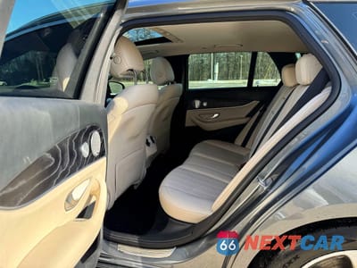 Zdjęcie 8 z 14 samochodu: 2017 MERCEDES-BENZ E 400 4MATIC VIN:WDDZH6GB9HA239374 - miniatura