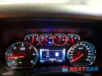 Zdjęcie 9 z 12 samochodu: 2019 CHEVROLET TAHOE K1500 LT VIN:1GNSKBKC9KR350402 - miniatura