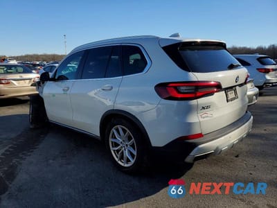 Drugie zdjęcie samochodu z przodu: 2021 BMW X5 XDRIVE40I VIN:5UXCR6C02M9F99925 - miniatura