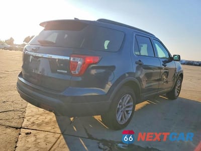 Trzecie zdjęcie samochodu z tyłu: 2017 FORD EXPLORER VIN:1FM5K7BH9HGE00293 - miniatura