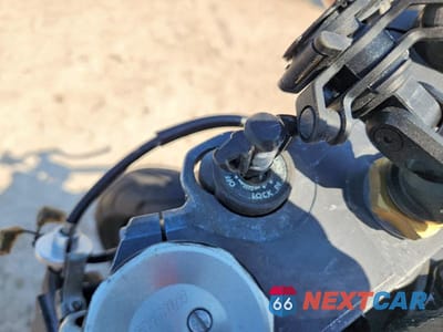 Zdjęcie 8 z 9 samochodu: 2017 SUZUKI GSX VIN:JS1GN7FA3H2101682 - miniatura