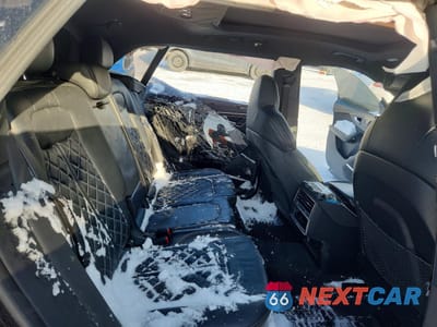 Zdjęcie 10 z 12 samochodu: 2021 AUDI SQ8 PREMIUM PLUS VIN:WA1AWAF19MD017588 - miniatura