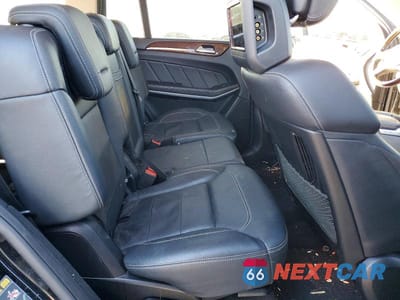 Zdjęcie 11 z 12 samochodu: 2015 MERCEDES-BENZ GL 550 4MATIC VIN:4JGDF7DE7FA476176 - miniatura