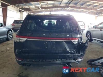Zdjęcie 6 z 14 samochodu: 2023 LINCOLN AVIATOR VIN:5LM5J0XC8PGL07896 - miniatura