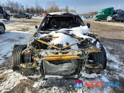 Piąte zdjęcie samochodu w środku: 2022 BMW M3 COMPETITION VIN:WBS33AY04NFM94665 - miniatura