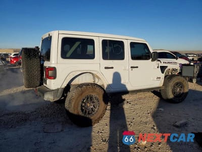 Trzecie zdjęcie samochodu z tyłu: 2022 JEEP WRANGLER UNLIMITED RUBICON VIN:1C4JJXFG0NW188893 - miniatura