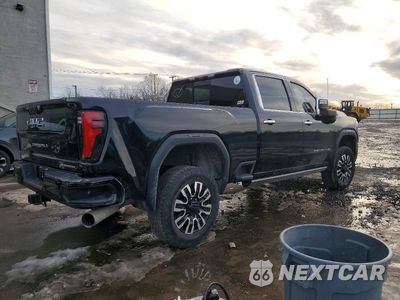 Trzecie zdjęcie samochodu z tyłu: 2024 GMC SIERRA K2500 DENALI ULTIMATE VIN:1GT49XEY2RF227005 - miniatura