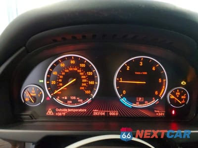 Zdjęcie 9 z 12 samochodu: 2014 BMW X5 XDRIVE35D VIN:5UXKS4C52E0J93906 - miniatura