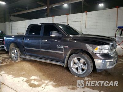 Czwarte zdjęcie samochodu z boku: 2018 RAM BIG HORN 4WD 5.7L V8 CREW CAB VIN:3C6RR7LT0JG195775 - miniatura
