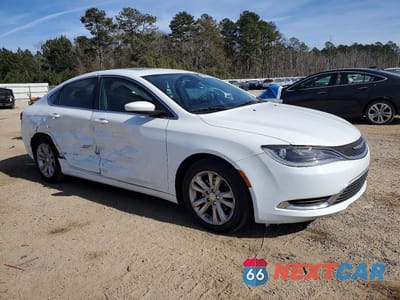 Czwarte zdjęcie samochodu z boku: 2016 CHRYSLER 200 LIMITED VIN:1C3CCCAB2GN132426 - miniatura