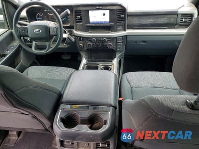 Zdjęcie 8 z 13 samochodu: 2025 FORD F350 SUPER DUTY VIN:1FT8W3DT6SEC67625 - miniatura