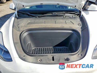 Zdjęcie 11 z 11 samochodu: 2023 TESLA MODEL Y VIN:7SAYGDEF0PF589567 - miniatura