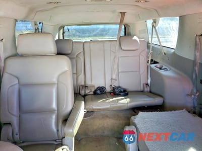 Zdjęcie 10 z 13 samochodu: 2015 CHEVROLET SUBURBAN C1500 LTZ VIN:1GNSCKKC7FR274701 - miniatura