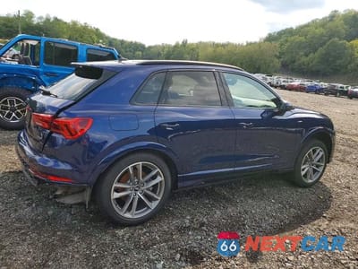 Trzecie zdjęcie samochodu z tyłu: 2025 AUDI Q3 PREMIUM S LINE 45 VIN:WA1DECF33S1008087 - miniatura