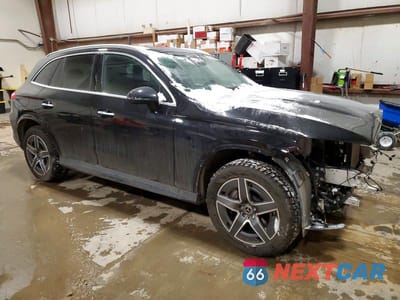 Czwarte zdjęcie samochodu z boku: 2024 MERCEDES-BENZ GLC 300 4MATIC VIN:W1NKM4HB4RF106688 - miniatura