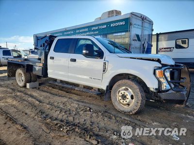 Czwarte zdjęcie samochodu z boku: 2022 FORD F350 SUPER DUTY VIN:1FD8W3HT4NED63182 - miniatura