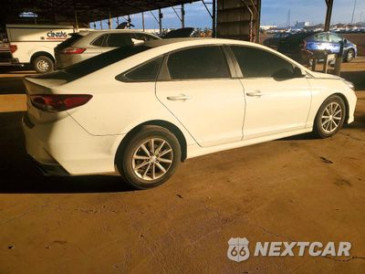 Trzecie zdjęcie samochodu z tyłu: 2019 HYUNDAI SONATA SE VIN:5NPE24AF8KH743649 - miniatura
