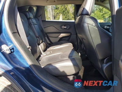 Zdjęcie 11 z 13 samochodu: 2018 JEEP CHEROKEE LIMITED VIN:1C4PJLDX3JD557631 - miniatura