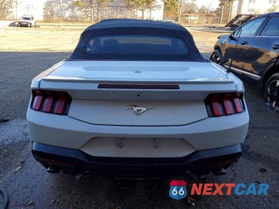 Zdjęcie 6 z 12 samochodu: 2024 FORD MUSTANG VIN:1FAGP8UHXR5129572 - miniatura