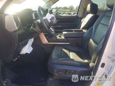 Zdjęcie 7 z 13 samochodu: 2024 TOYOTA TUNDRA CREWMAX SR VIN:5TFLA5DB3RX166231 - miniatura