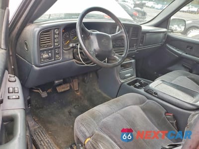 Zdjęcie 8 z 12 samochodu: 2000 CHEVROLET SILVERADO K1500 VIN:1GCEK19T9YE150562 - miniatura