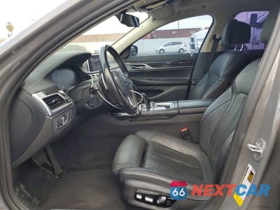 Zdjęcie 7 z 11 samochodu: 2021 BMW 740 I VIN:WBA7T2C03MCF81480 - miniatura