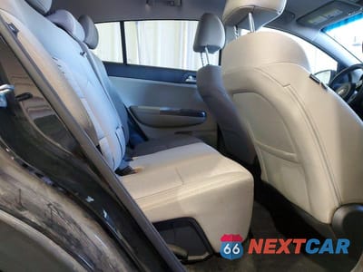 Zdjęcie 11 z 12 samochodu: 2022 KIA SPORTAGE LX VIN:KNDPM3AC7N7969077 - miniatura