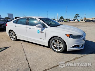 Czwarte zdjęcie samochodu z boku: 2018 FORD FUSION SE HYBRID VIN:3FA6P0LU3JR278693 - miniatura