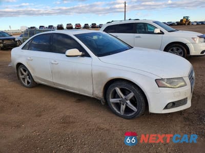 Czwarte zdjęcie samochodu z boku: 2011 AUDI A4 PREMIUM PLUS VIN:WAUFFCFLXBN006256 - miniatura