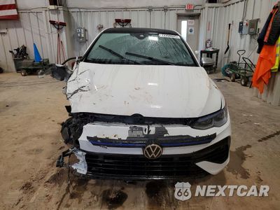 Piąte zdjęcie samochodu w środku: 2024 VOLKSWAGEN GOLF R VIN:WVWEB7CD2RW231581 - miniatura
